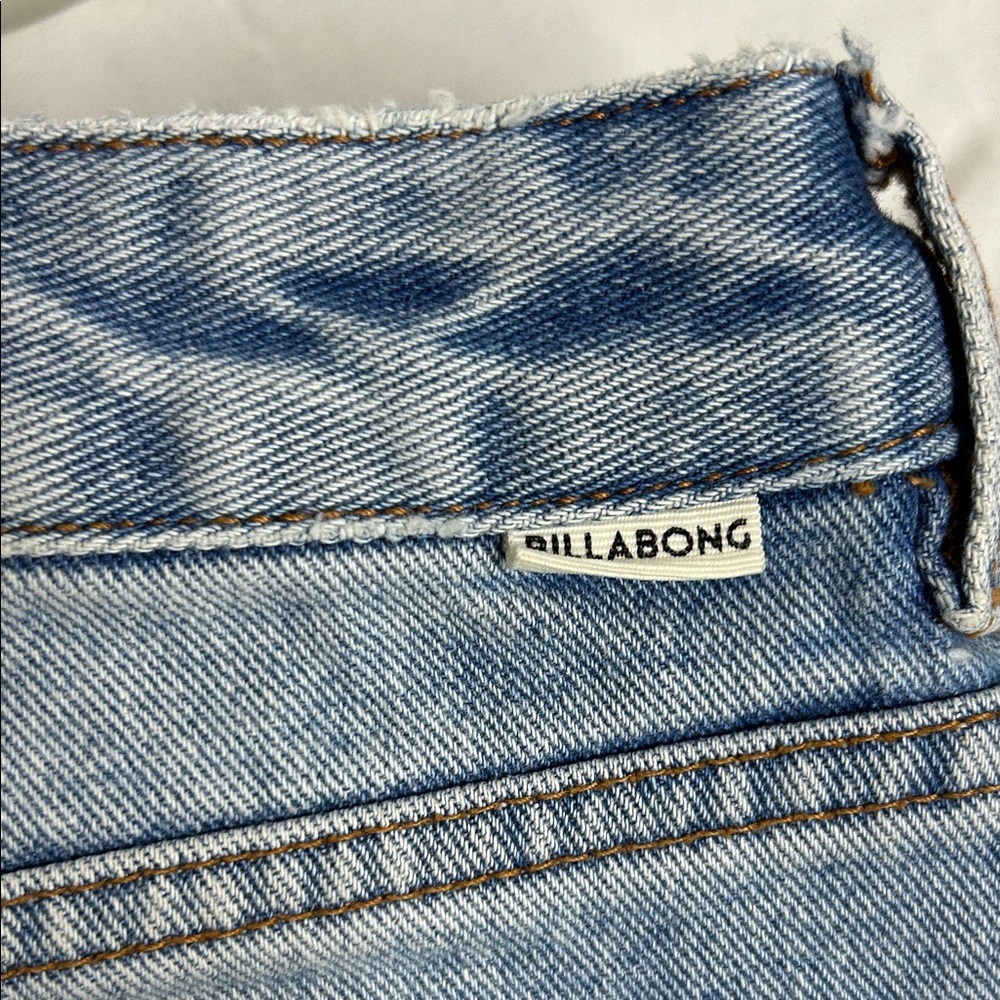 Billabong Light Blue High Rise Jeans - Picture 5 of 6